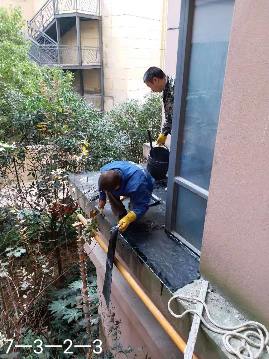 防水设计为一体的施工单位